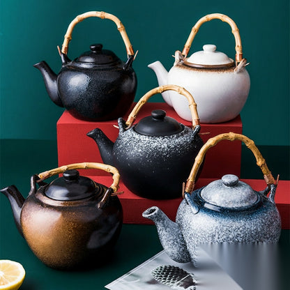 Théière japonaise en céramique « Frêne »