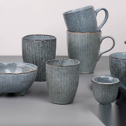 Vaisselle japonaise en céramique « Lotus »