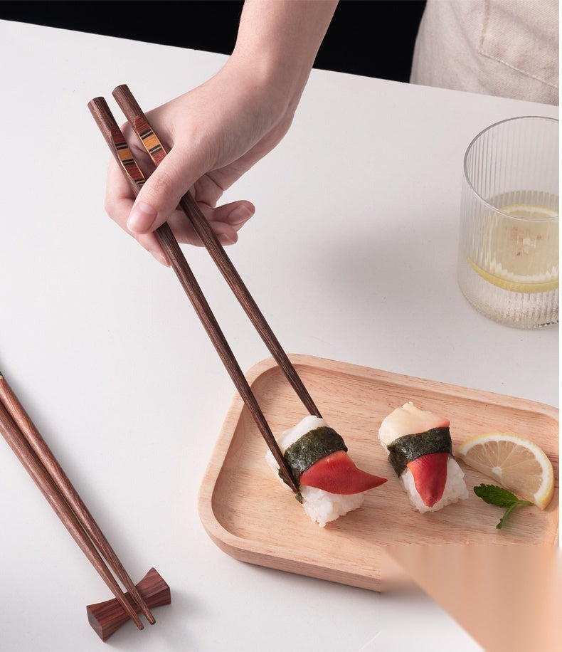 Set de baguettes japonaises en bois massif « Sagesse »