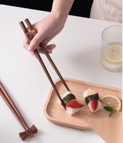 Set de baguettes japonaises en bois massif « Sagesse »