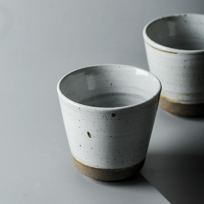 Tasse style japonais en céramique « Tokkuri »