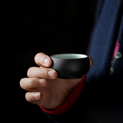 Service à thé japonais en céramique noire « Olivier »