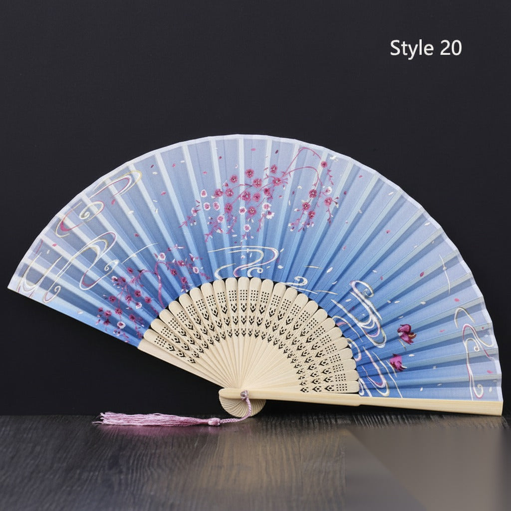 Eventail japonais en bambou et satin (14 couleurs) « Lavande »
