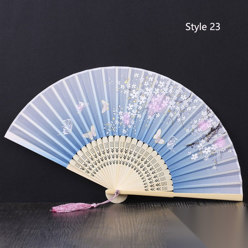 Eventail japonais en bambou et satin (14 couleurs) « Lavande »
