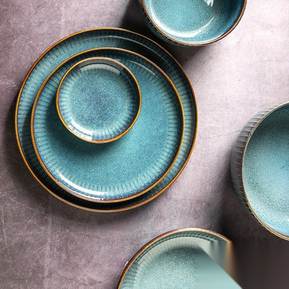 Vaisselle en porcelaine Collection « Noyer »